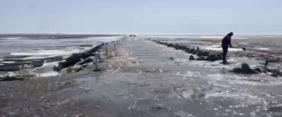 В Костанайской области республиканскую трассу затопило талыми водами   