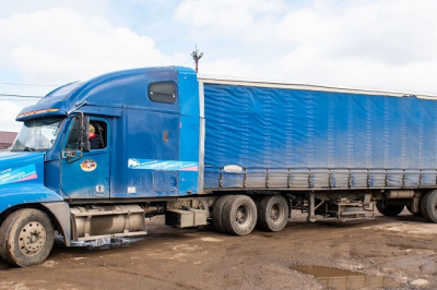 &laquo;Бойцы чувствуют эту поддержку&raquo;: Нижнекамск отправил 29 тонн груза и технику в зону СВО