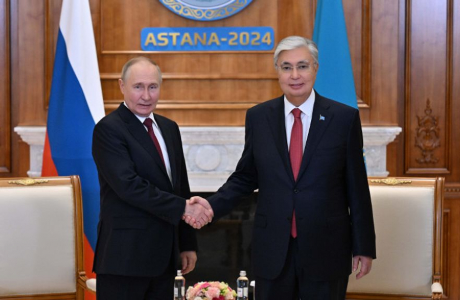 Владимира Путина пригласили посетить Казахстан с госвизитом осенью