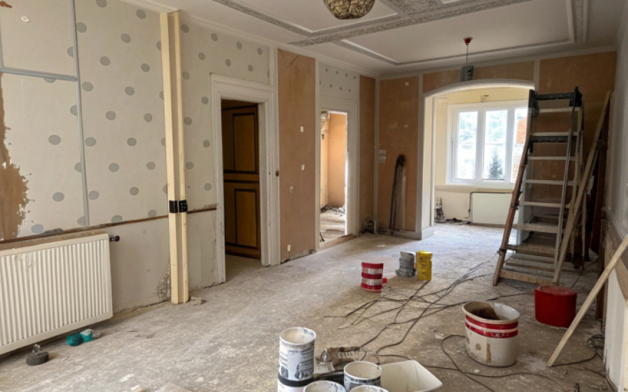 Более 100 млн тенге собрал у актюбинцев мошенник на предоплатах за ремонт квартир