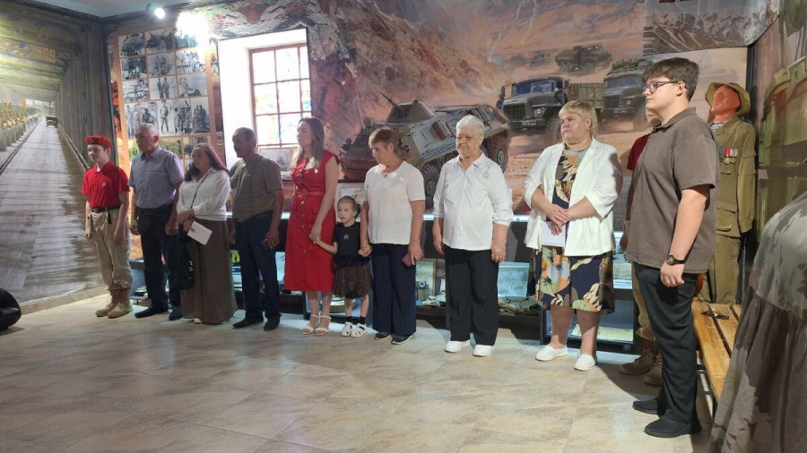 В Бугульме родным участников СВО вручили госнаграды
