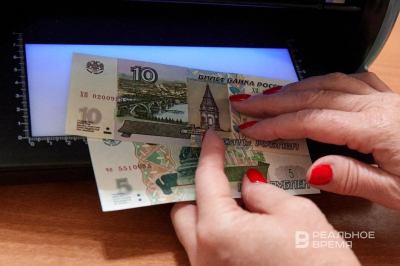 Ставки по депозитам в топ-10 банков достигли 12,83% годовых