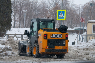 Дорожные службы Рязанской области работают круглосуточно из-за снежных заносов