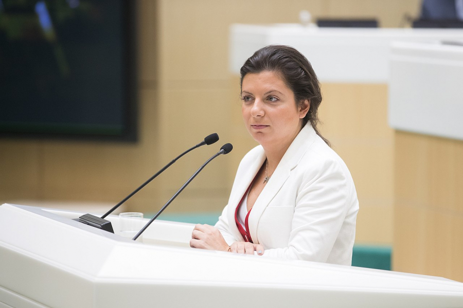 Симоньян: семье погибшего охранника техникума в Анапе вручат премию Кеосаяна