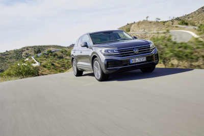 Volkswagen представил в Казахстане новый Touareg