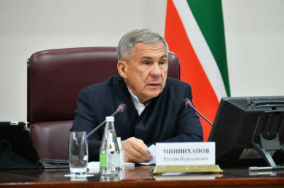 Минниханов поручил усилить контроль за уборкой мусора