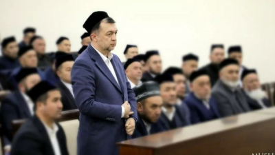Имамам запрещают выходить в социальные сети и ставить &quot;лайки&quot;