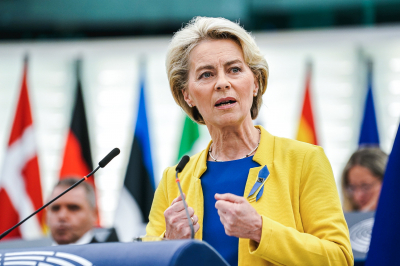 ЕС потратит часть военных расходов на ледокол и оснащение для Арктики