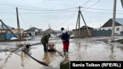 439 домов настигла вода, эвакуированы 4733 человека — последние данные о паводках в Казахстане  