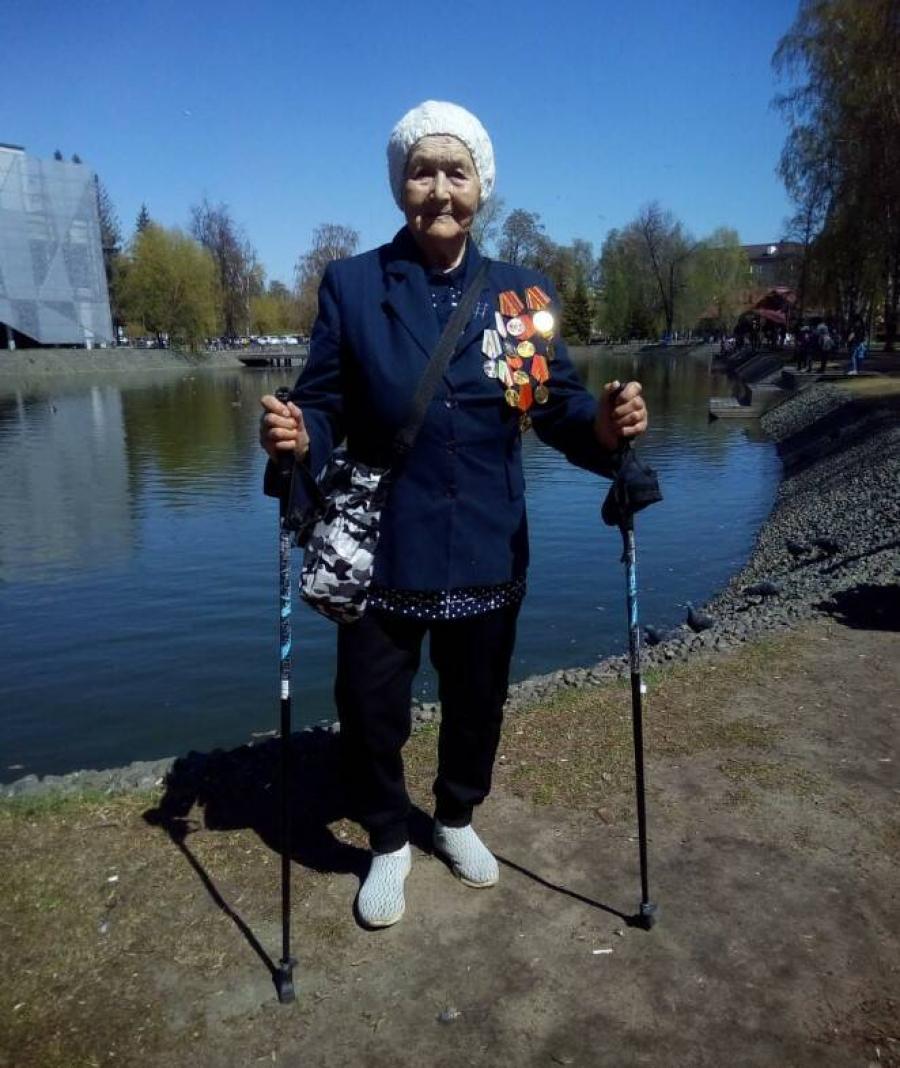 Труженица тыла и мастер спорта по лыжам Елизавета Ефимова из Казани отмечает 95-летие
