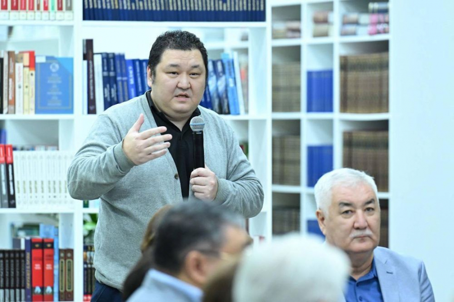 Россия закрыла въезд сотрудникам «Отандастар»: кто теперь поможет казахам за рубежом?