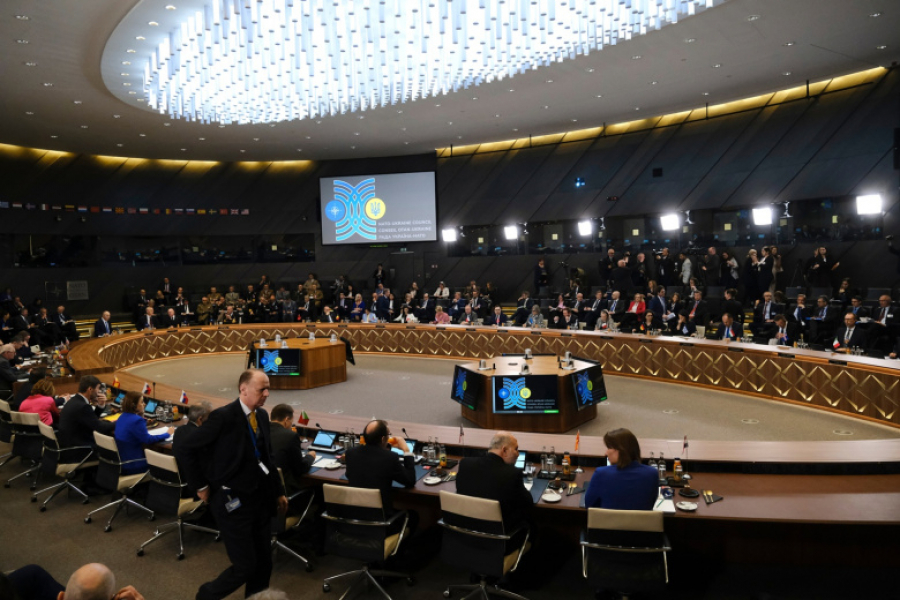 &laquo;Зловещий спрут&raquo;: военэксперт о новом совещательном органе Украины и НАТО