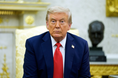 &laquo;Все по-честному&raquo;: Трамп объяснил &laquo;небольшую помощь&raquo; России Ирану