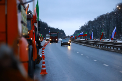Госдума позволит регионам утверждать транспорт для поездок по выделенной полосе