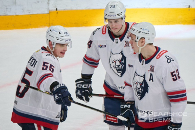 Коллективный просмотр матча &laquo;Нефтехимика&raquo; отменен из‑за траура в Нижнекамске