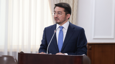 Глава Минцифры представил ключевые направления внедрения ИИ