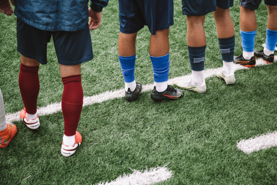 Мостовой предложил женщине-тренеру Эте беседовать с футболистами в нижнем белье