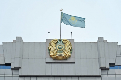 Казахстан повысит утильсбор на автомобили из России