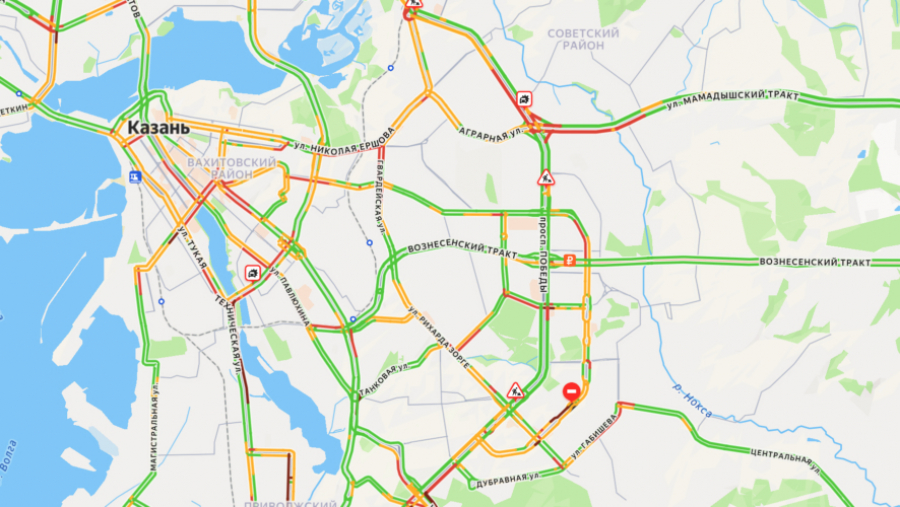 "Снежные" 8-балльные пробки сковали улицы Казани в начале рабочей недели 16/02/2026 &ndash;