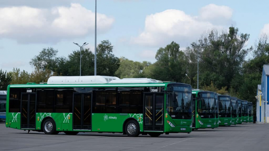 Больше 50 млрд тенге хотят потратить на новые автобусы в Алматы