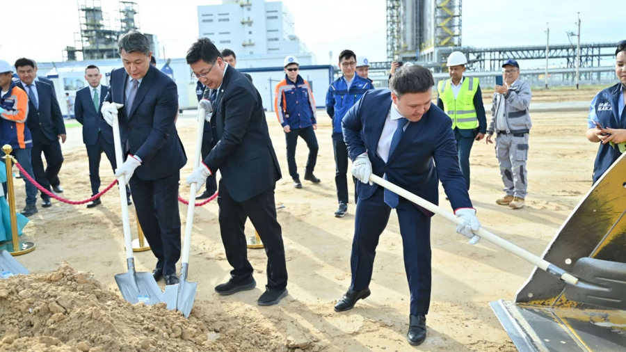 КМГ, СИБУР и Sinopec начали строительство полиэтиленового завода в Атырауской области