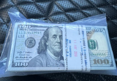 Россиянам сказали, копить ли сейчас доллары