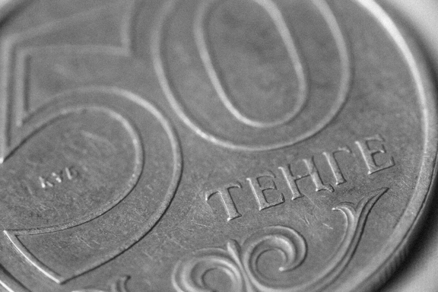 Тенге ослаб: ситуация на валютном рынке остается напряженной