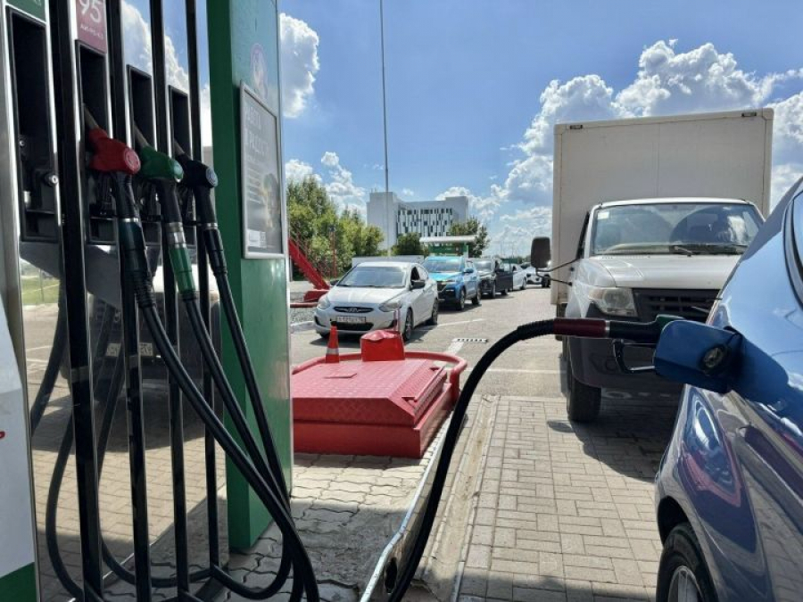 После двухнедельной паузы в Татарстане возобновился рост цен на бензин