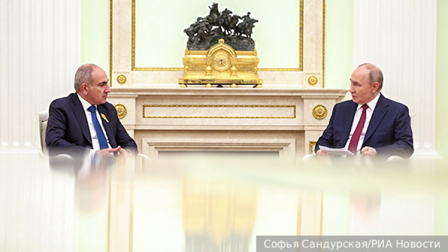 Взрывы прогремели в Киеве