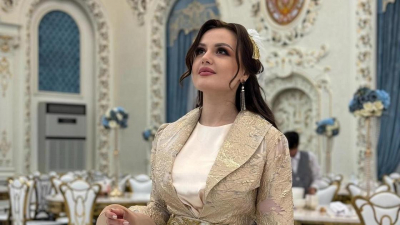 Анна Данченко в наряде в национальном стиле изумила пользователей соцсети
