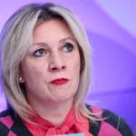 Захарова сравнила русофобский угар главы МИД Британии с «Алисой в стране чудес». Видео