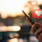 Казахстанец изрезал другого мужчину, который лайкал фото его жены в Instagram