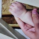 Синяки и перелом: родители заявили о жестоком обращении с ребенком в детсаду Петропавловска (видео)