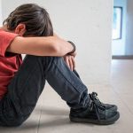 Мать пятерых детей обвинили в жестоком обращении с ними на юге Казахстана