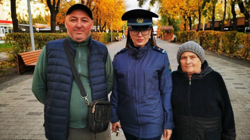 «Это все одна мафия»: таксист сохранил миллионы пассажирки в СКО