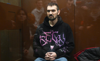 Комику Останину дали почти шесть лет за ОПГ с «оскорбительными» шутками